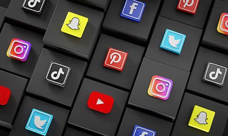 Social media platforms for B2B reviews