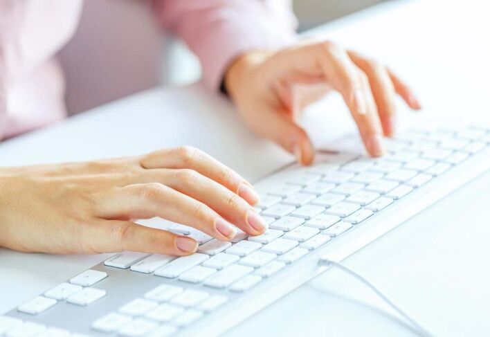 list of 10 websites where you can learn CSS for free