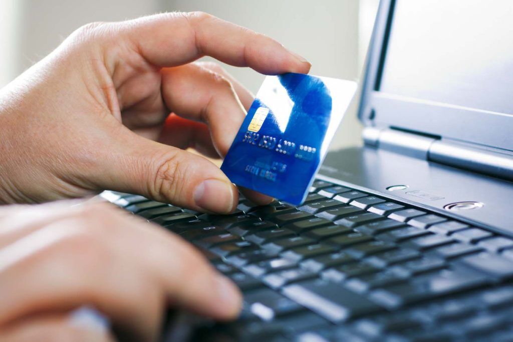 Offering Multiple Payment Options and Highlighting Security Measures​